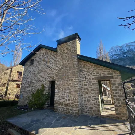 Apartamentos Duplex En Casa Rural Fundanal En Hoz De Jaca Buitenkant foto
