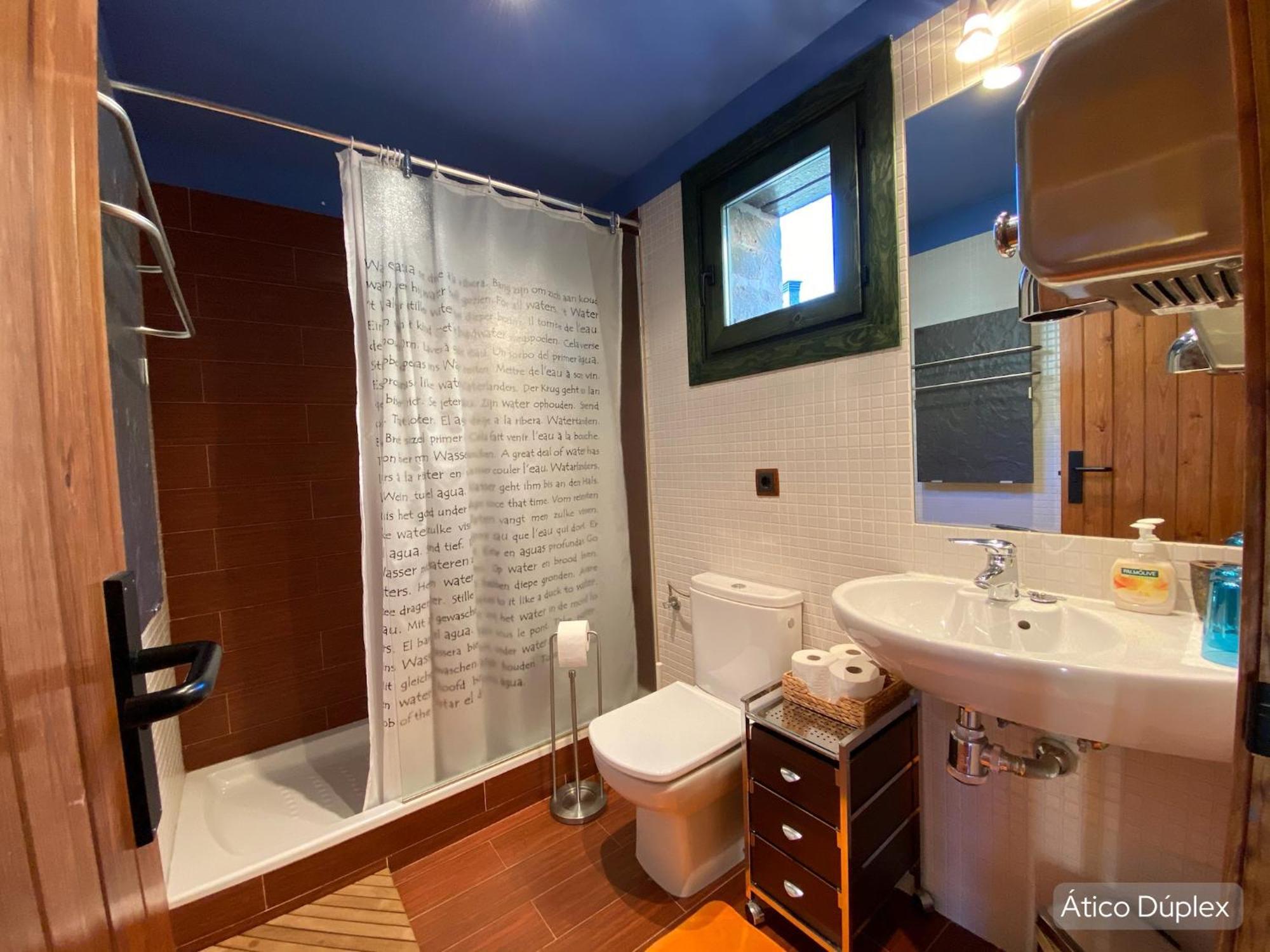 Apartamento ático-dúplex En Fundanal En Hoz de Jaca